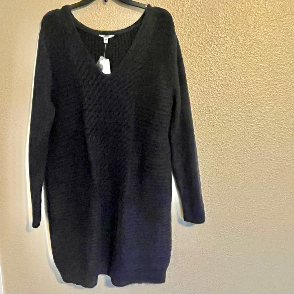 Sonoma L Classic Navy Blue V-Neck Long Sleeve Sweater Dress